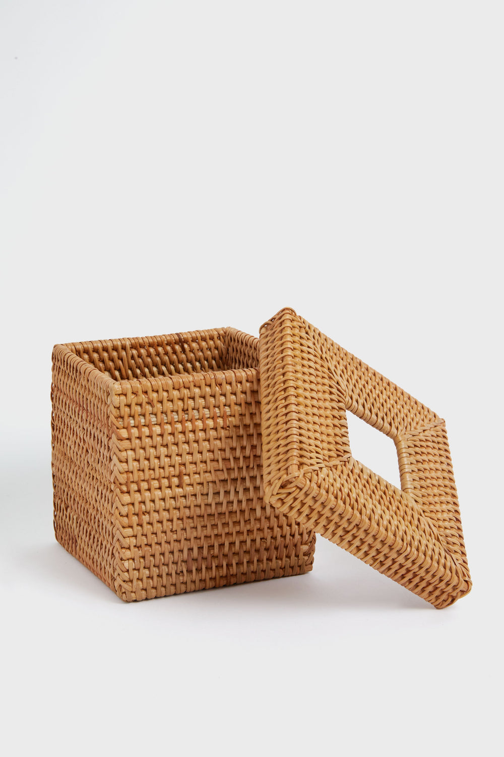 Light Rattan Tissue Box Cover